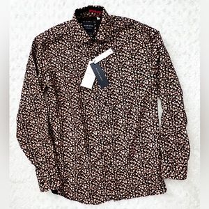 NWT- SILVER STONE Collection Modern Fit Button Down Floral Shirt